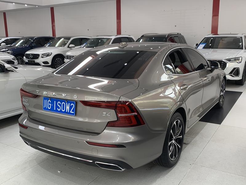 Volvo S60, 2021 — фото 6 из 12