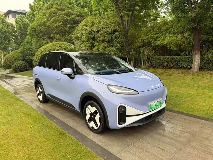 BAIC Arcfox Kaola, 2023 — фото 3 из 9