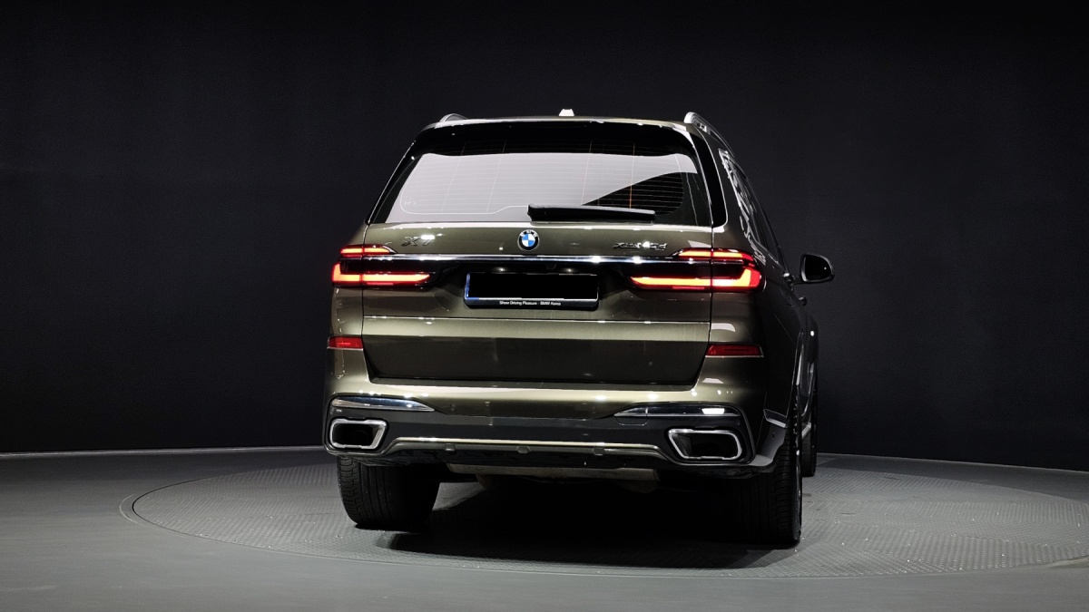 BMW X7, 2023 — фото 4 из 12