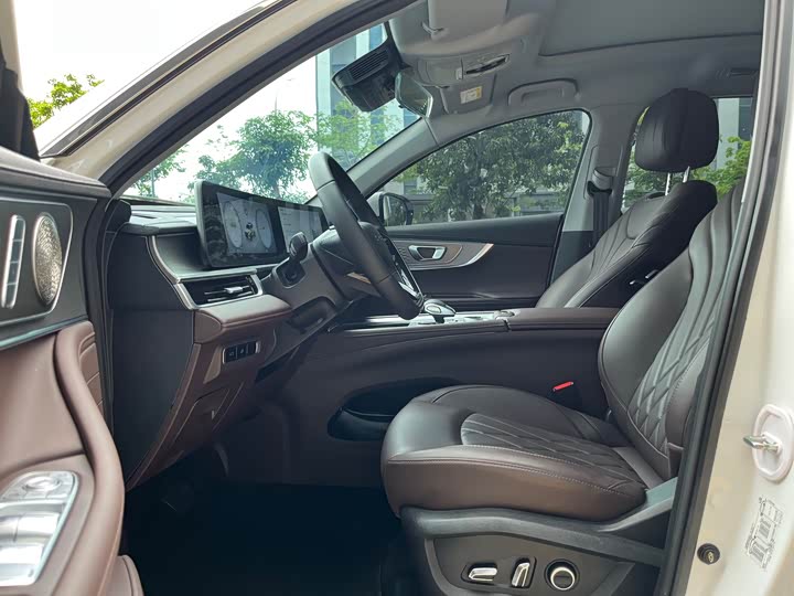 Chery Tiggo 8 Pro, 2025 — фото 7 из 9
