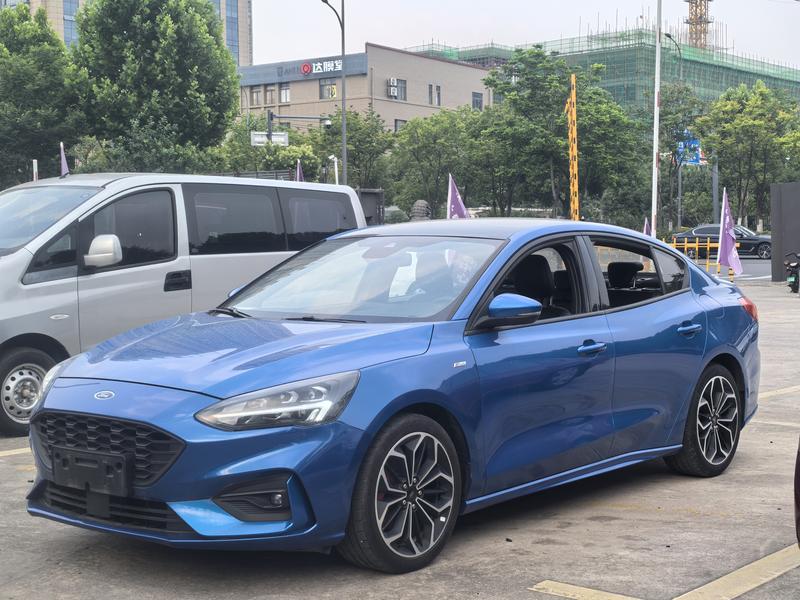 Ford Focus, 2021 — купить в Оренбурге под ключ