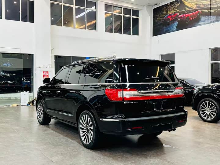 Lincoln Navigator, 2021 — фото 4 из 9