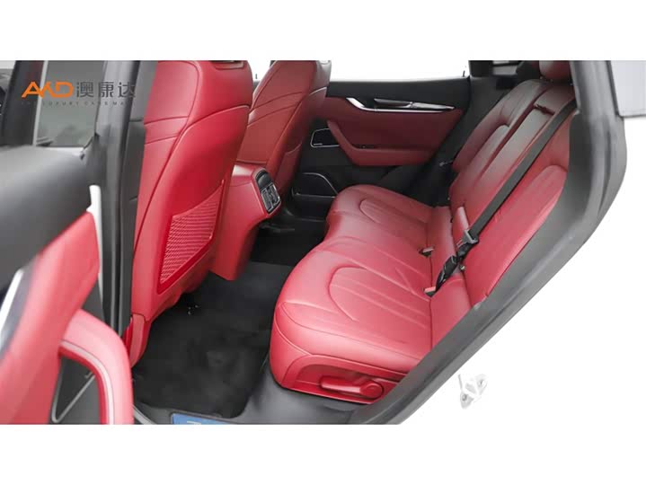 Maserati Levante, 2021 — фото 7 из 9