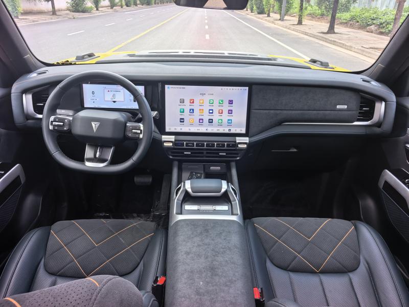 Changan Deepal G318, 2025 — фото 8 из 12