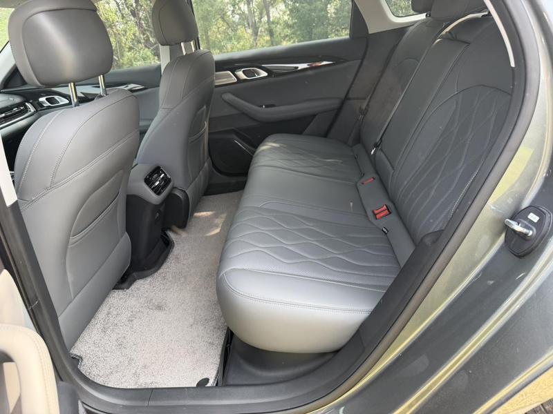 Geely Galaxy A7, 2025 — фото 9 из 10