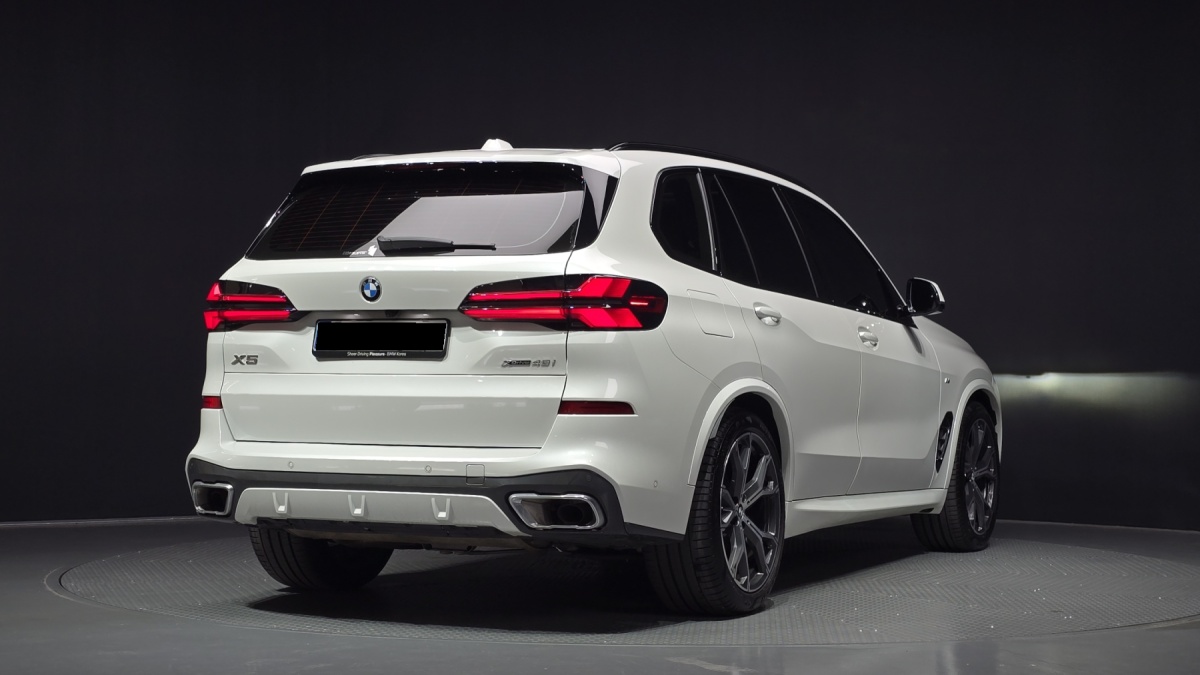 BMW X5, 2025 — фото 2 из 12