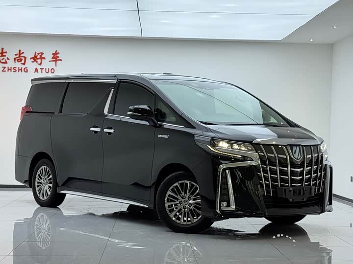 Toyota Alphard, 2022 — фото 3 из 9