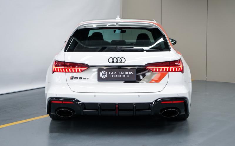 Audi RS 6, 2025 — фото 4 из 9