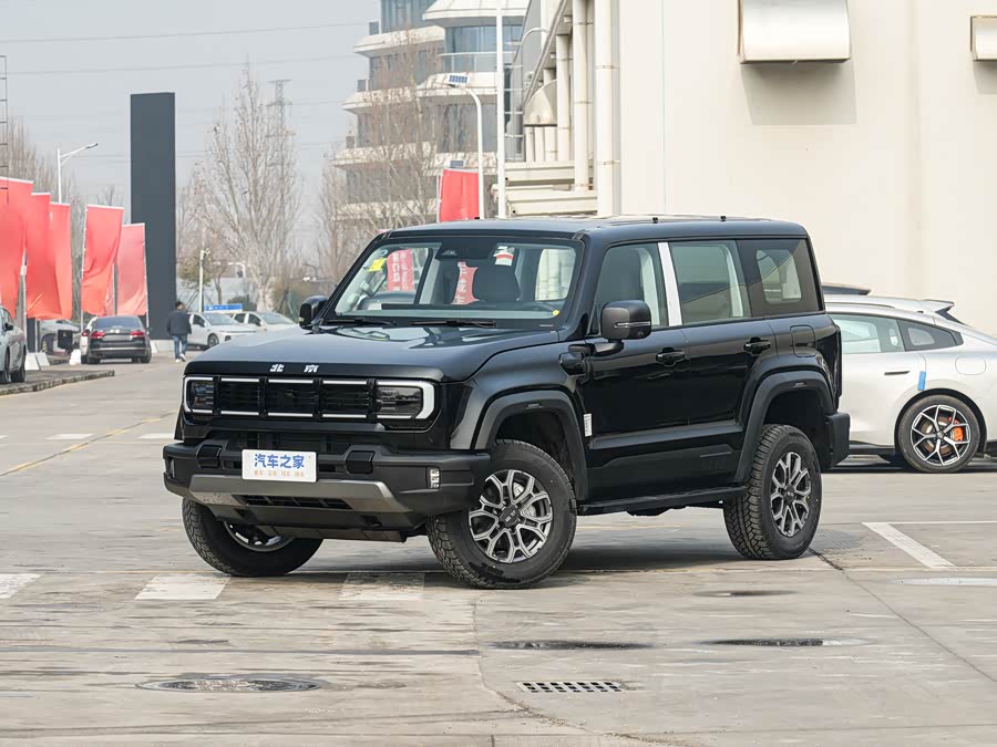 BAIC Beijing BJ40, 2026 — купить в Туле под ключ