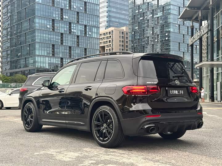 Mercedes-Benz GLB-Class AMG, 2026 — фото 4 из 9