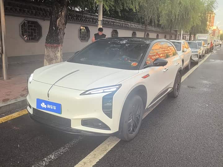 Hongqi EHS7 (Tiangong 08), 2025 — купить в Санкт-Петербурге под ключ