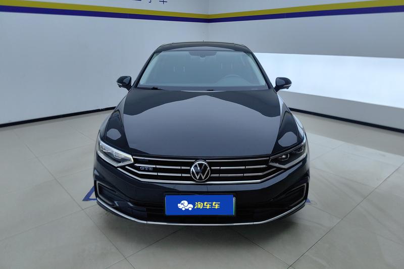 Volkswagen Magotan GTE Hybrid, 2022 — фото 2 из 12