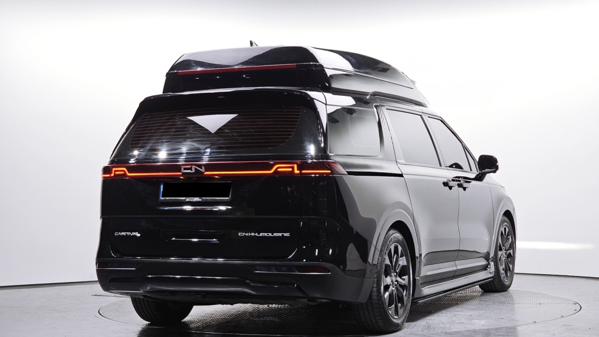 Kia Carnival, 2022 — фото 2 из 12
