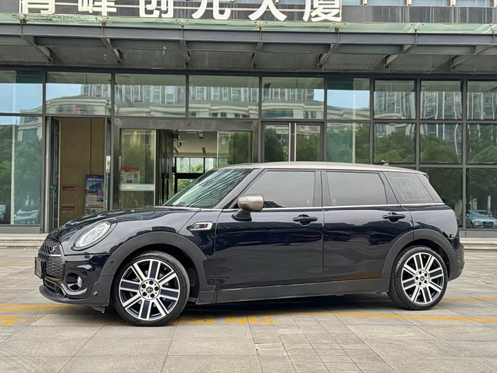 Mini Clubman, 2022 — купить в Саратове под ключ