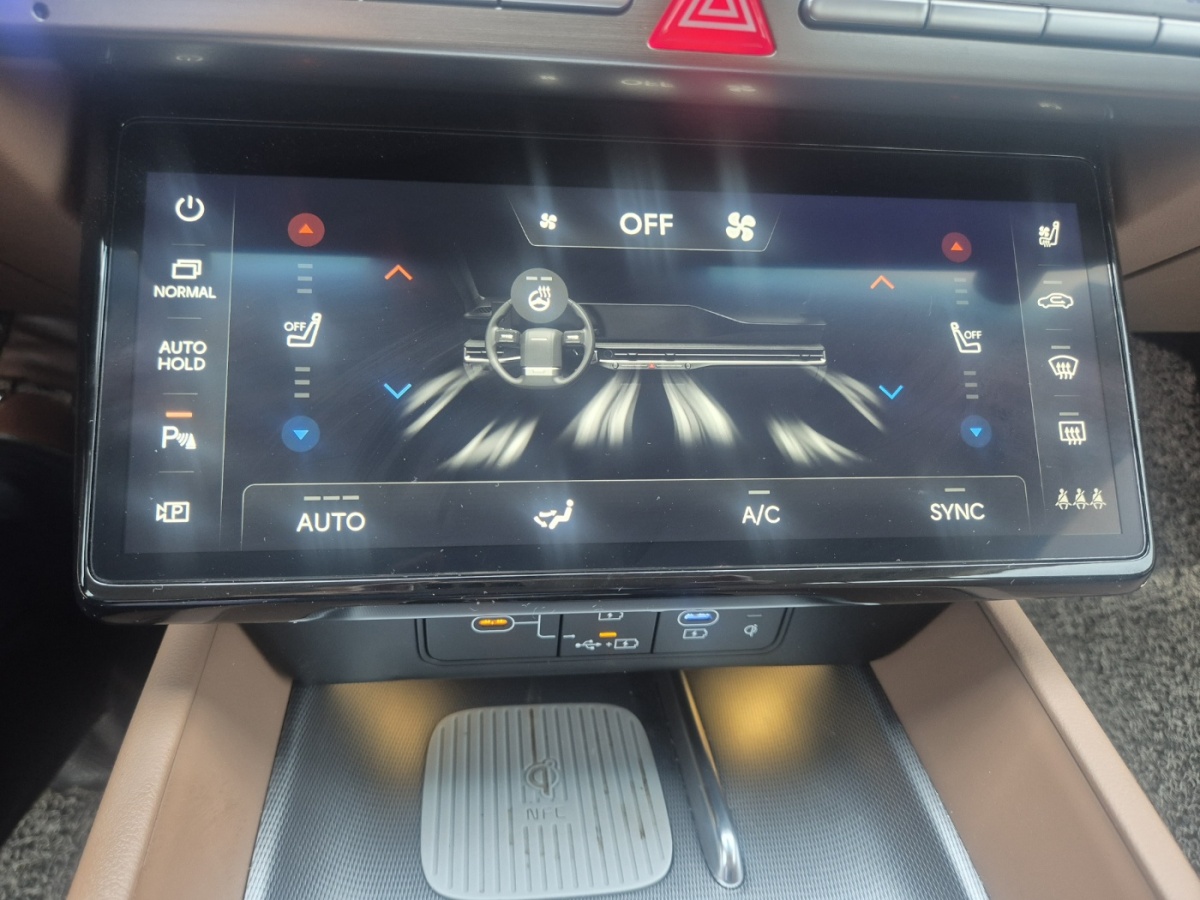 Hyundai Grandeur, 2024 — фото 10 из 12