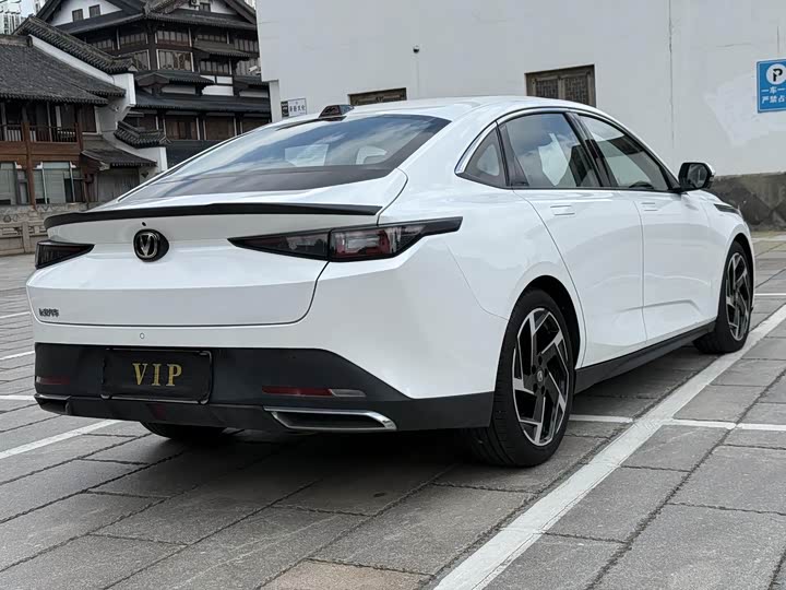 Changan Yida, 2023 — фото 7 из 9