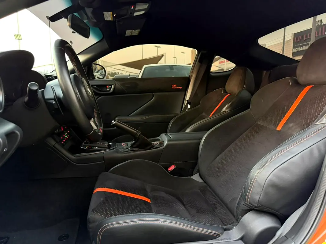 Toyota GR86, 2023 — фото 9 из 10