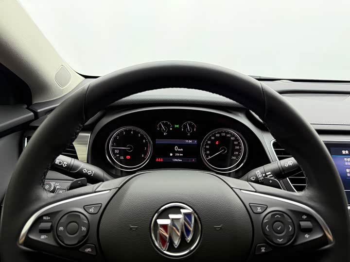 Buick LaCrosse, 2023 — фото 4 из 9