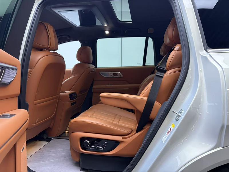 Changan Deepal S09, 2025 — фото 11 из 12