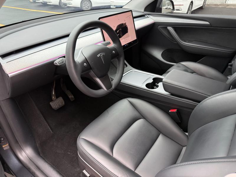 Tesla Model Y, 2024 — фото 10 из 12