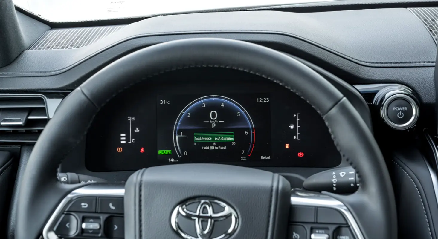 Toyota Land Cruiser, 2026 — фото 7 из 10