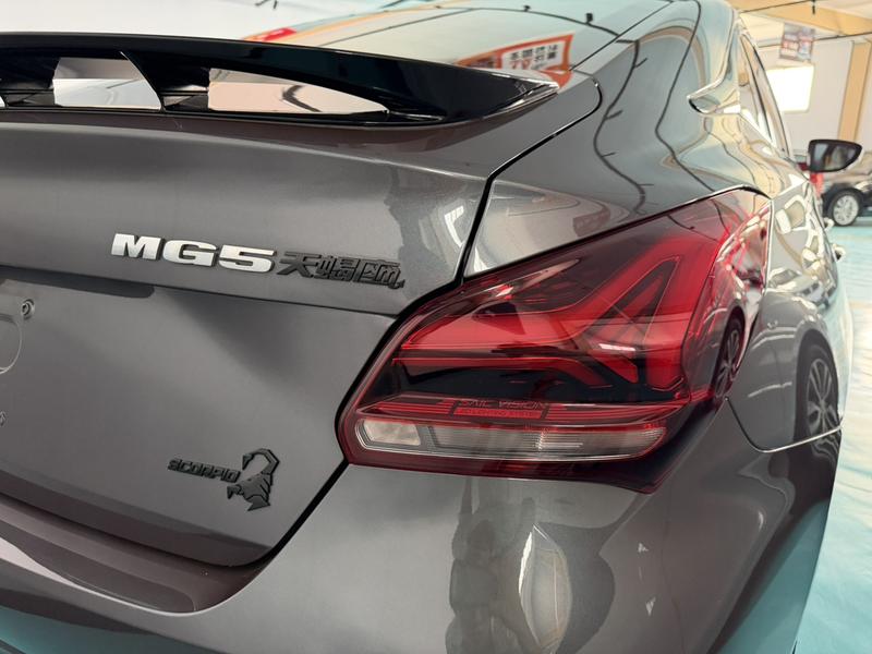 MG Motor 5 Scorpio, 2023 — фото 8 из 12