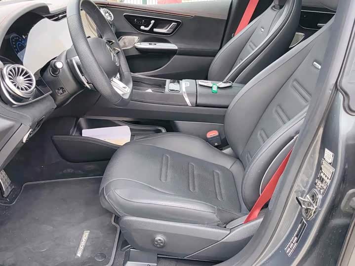 Mercedes-Benz EQE AMG, 2024 — фото 3 из 9
