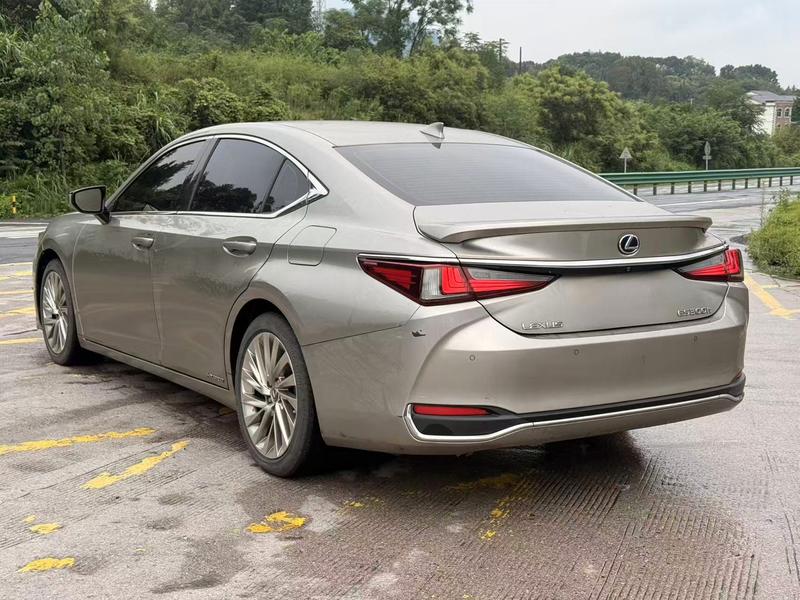 Lexus ES, 2021 — фото 5 из 12