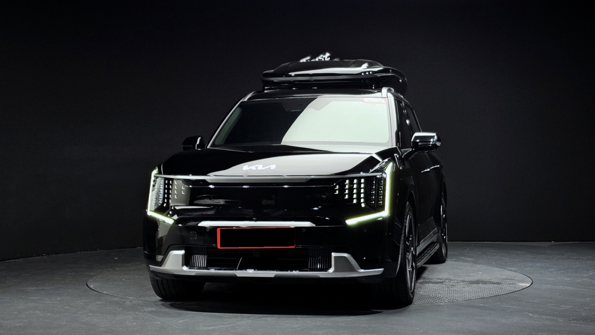 Kia EV9, 2023 — фото 3 из 12
