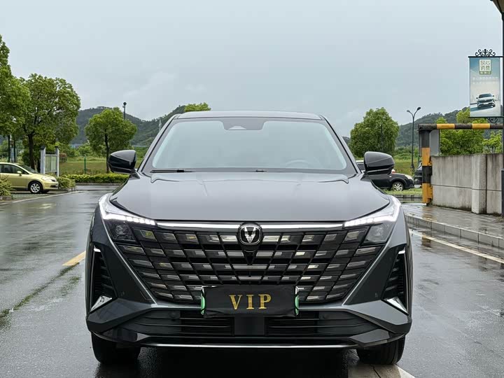 Changan UNI-Z Hybrid, 2024 — купить в Смоленске под ключ