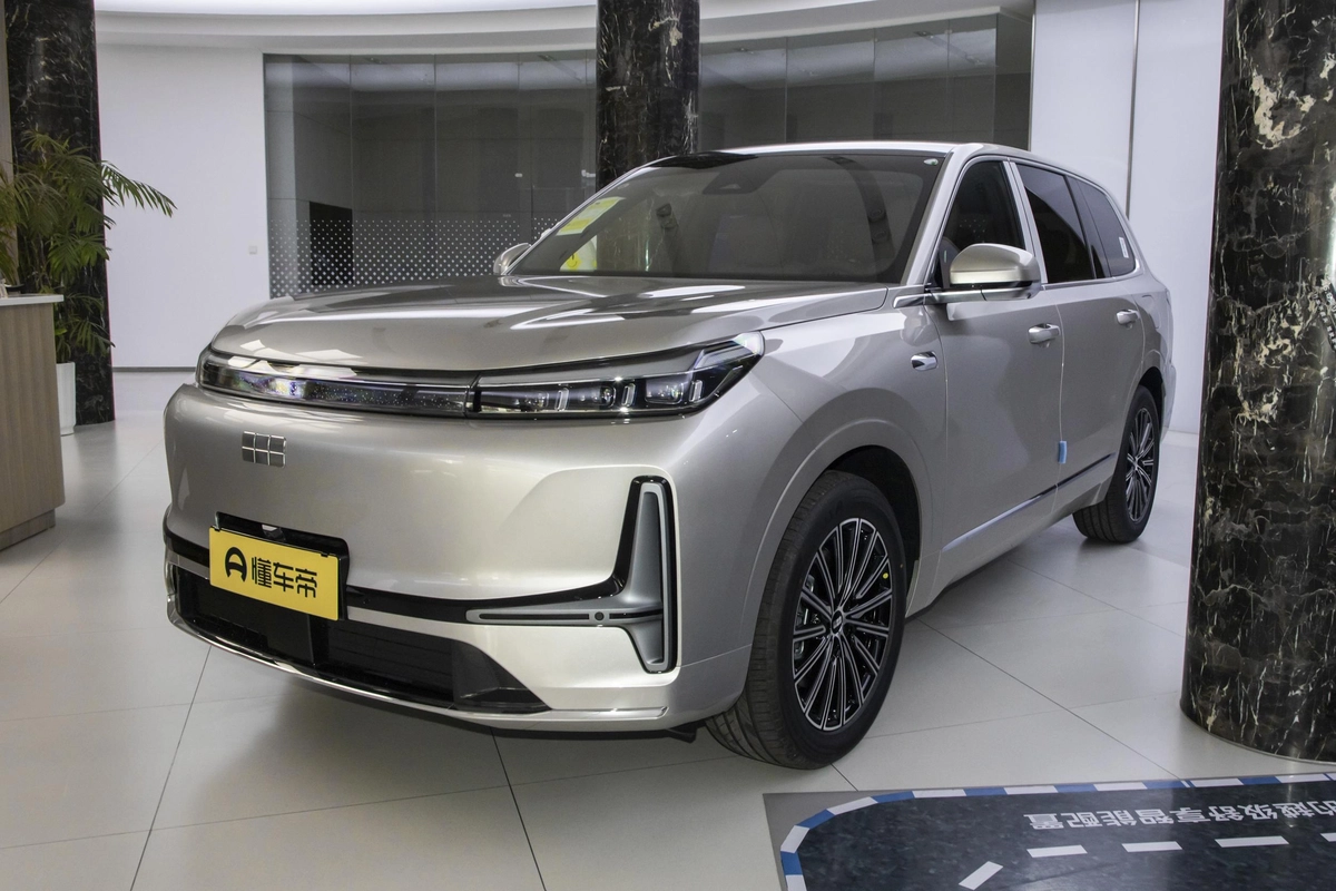Geely Galaxy M9, 2026