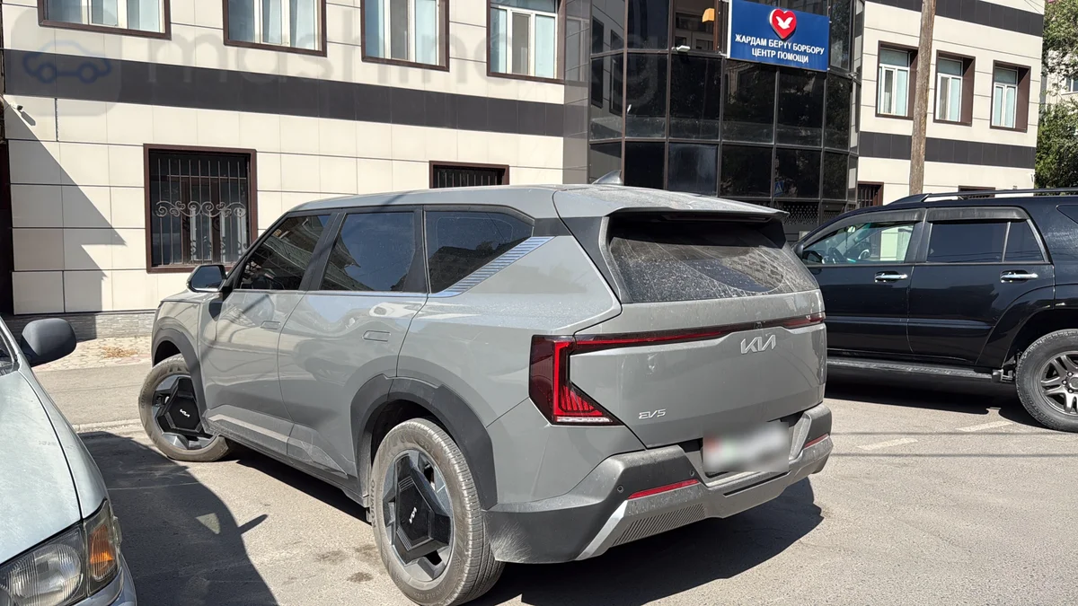 Kia EV5, 2024 — фото 2 из 8