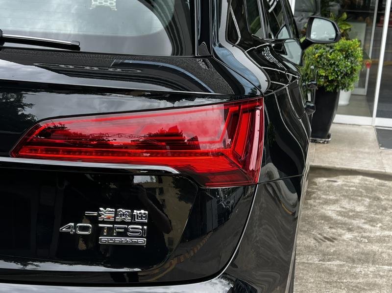 Audi Q5L, 2025 — фото 6 из 12