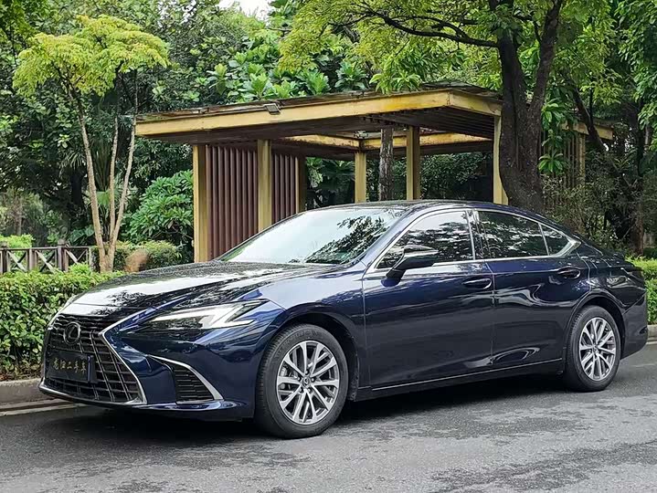 Lexus ES, 2024 — купить в Санкт-Петербурге под ключ
