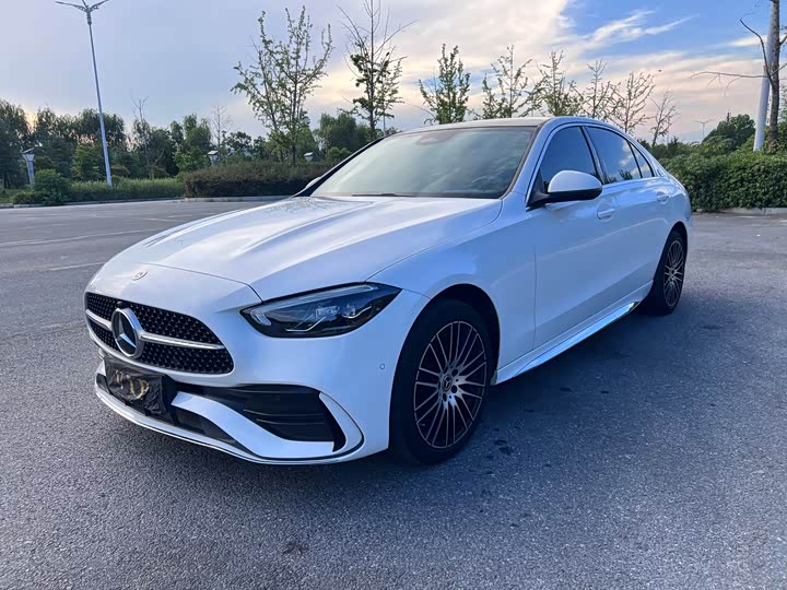Mercedes-Benz C-Class, 2023 — фото 2 из 9