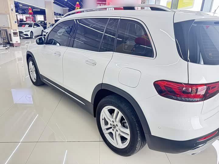 Mercedes-Benz GLB-Class, 2022 — фото 8 из 9