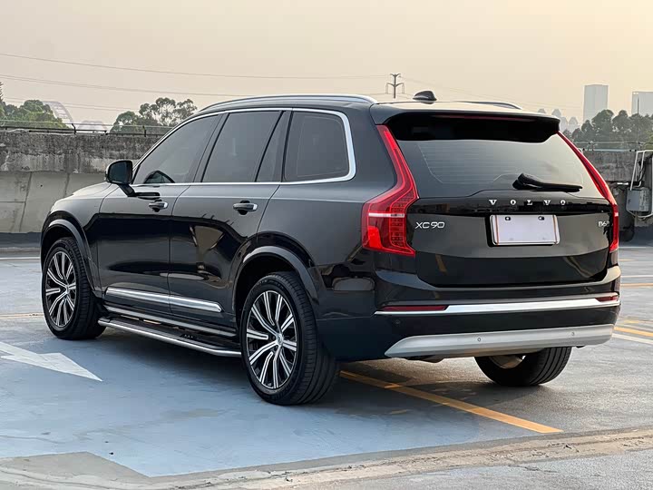Volvo XC90, 2021 — фото 4 из 9