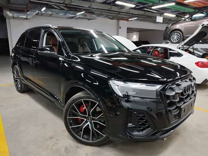 Audi Q7, 2025 — фото 3 из 9