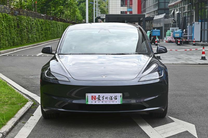 Tesla Model 3, 2024 — фото 2 из 12