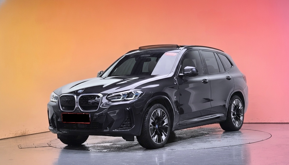 BMW iX3, 2023 — купить в Санкт-Петербурге под ключ