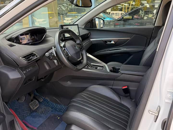Peugeot 5008, 2022 — фото 4 из 9