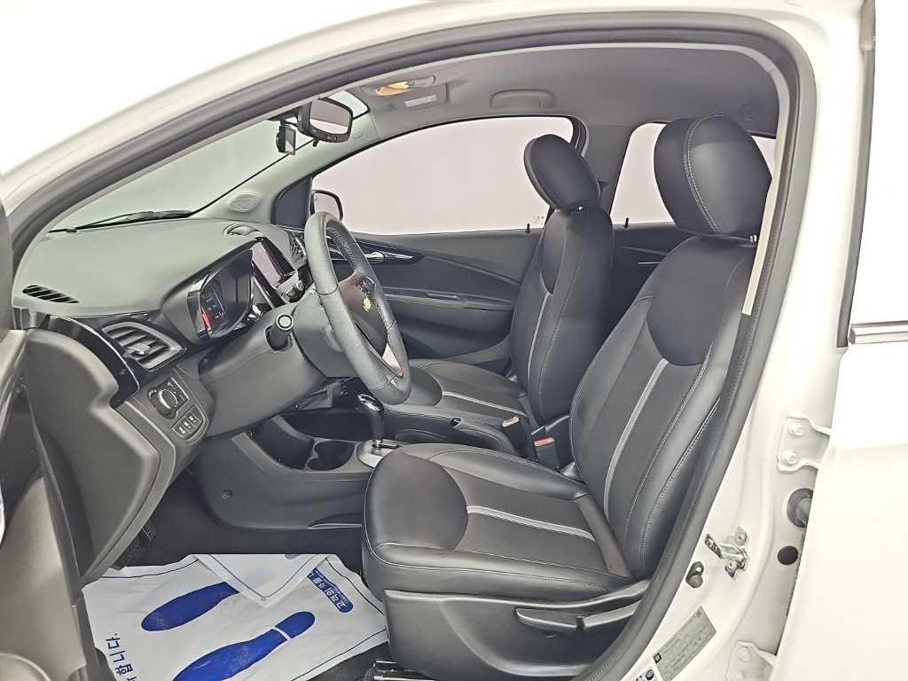 Chevrolet Spark, 2022 — фото 10 из 12