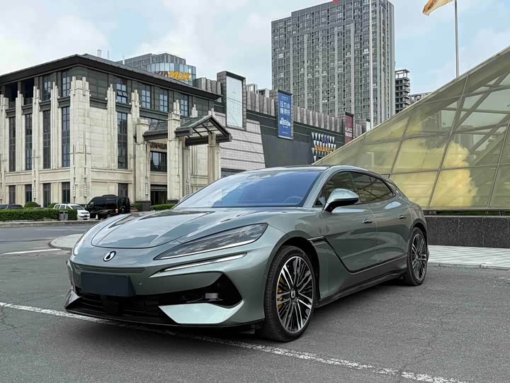 Denza Z9GT, 2025 — купить в Смоленске под ключ