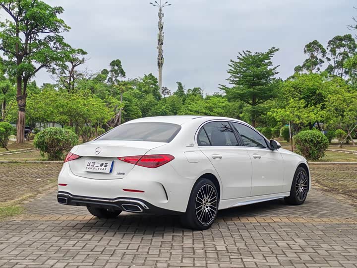 Mercedes-Benz C-Class, 2023 — фото 4 из 9