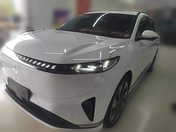 Dongfeng Yipai eπ 008, 2025 — фото 3 из 9