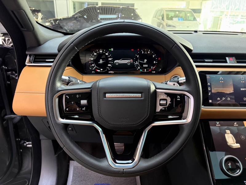 Land Rover Range Rover Velar, 2022 — фото 10 из 12