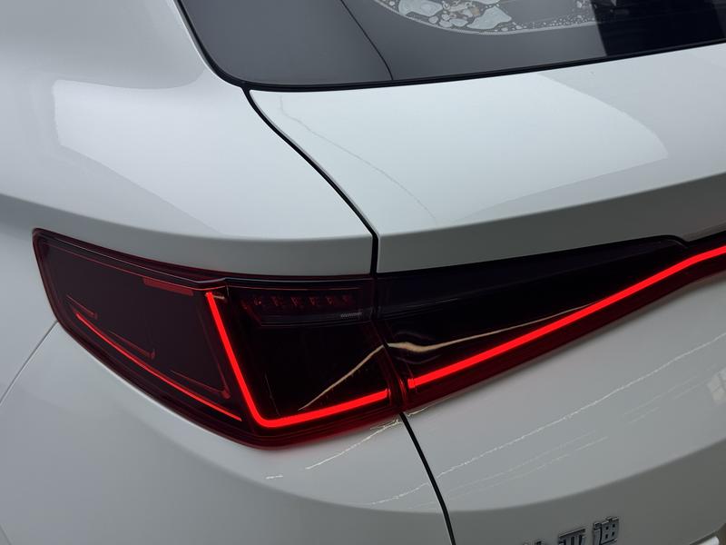 BYD E2, 2023 — фото 10 из 12