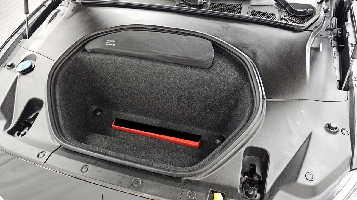 Polestar 2, 2022 — фото 6 из 12