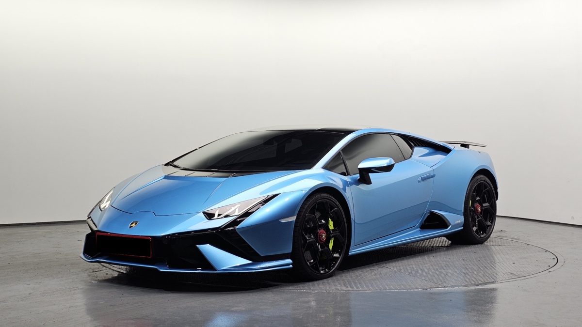 Lamborghini Huracan, 2023 — купить в Орле под ключ