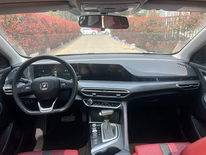 Changan Eado Plus, 2021 — фото 4 из 9